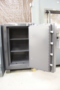 Used Tann Bankers Cash 3420 TRTL30X6 Equivalent High Security Safe